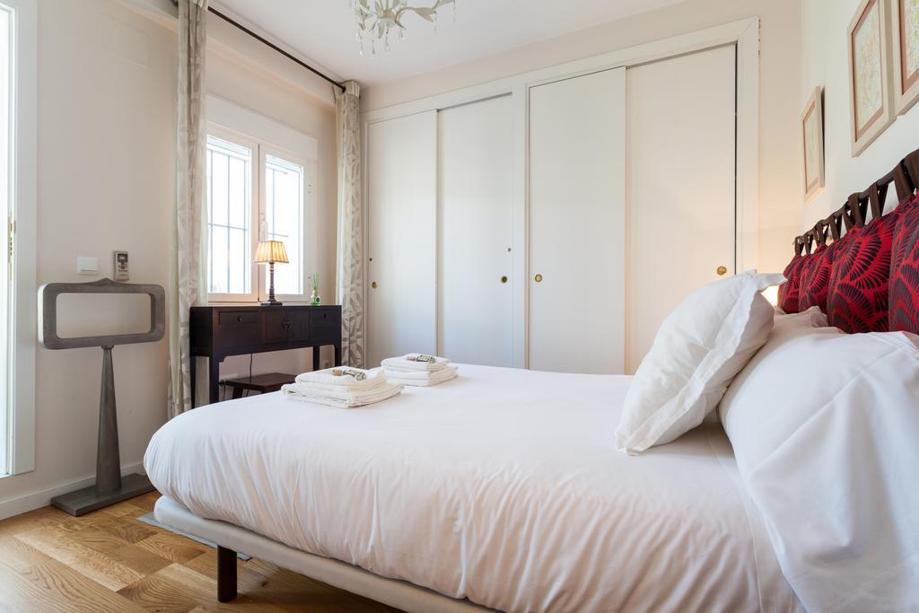 City Rooftop Paradise - Space Maison Apartments Sevilla Kamer foto