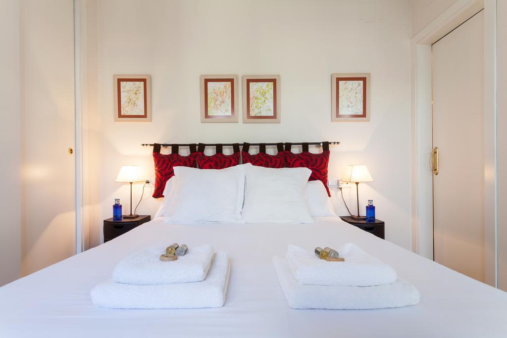 City Rooftop Paradise - Space Maison Apartments Sevilla Kamer foto